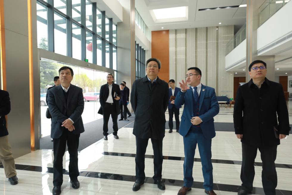 蘇州高新區黨工委書記、區長吳新明書記、王牟、黃鋒主任一行調研通錦